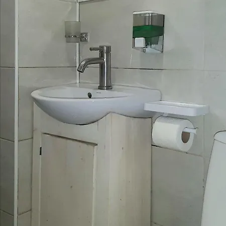 Holiday home затишок карпат