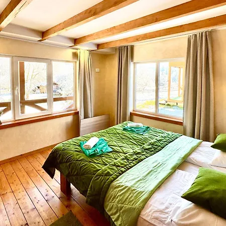 Holiday home затишок карпат Krivopol'ye